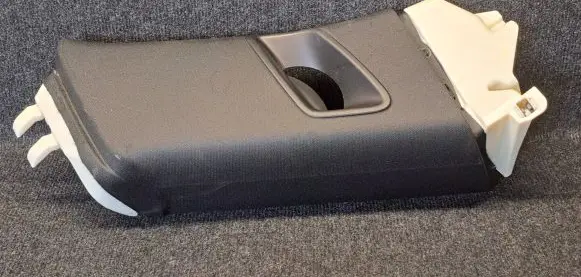 Audi Q7 4M (B) pillar trim (top) 4M0867287H