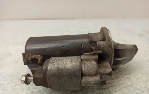 Mercedes-Benz C W204 Starter motor A0061512501 1005831515