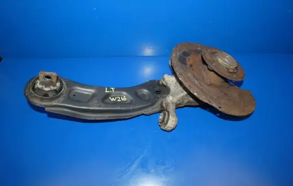 Mercedes-Benz B W246 W242 Rear wheel hub 