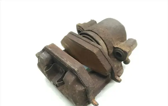Volkswagen Polo V 6R Front brake caliper