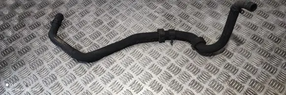 Mercedes-Benz CLS C218 X218 Engine coolant pipe/hose A1665003975