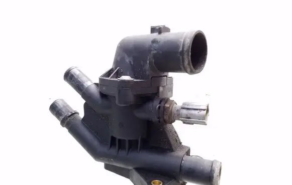 Ford Focus Thermostat CM5G9K478FA 7M5112A648BA