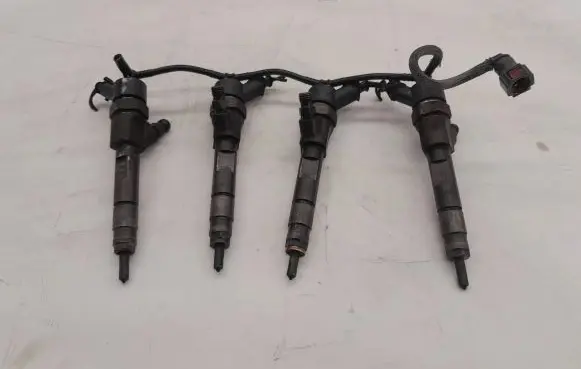 Fuel injectors set