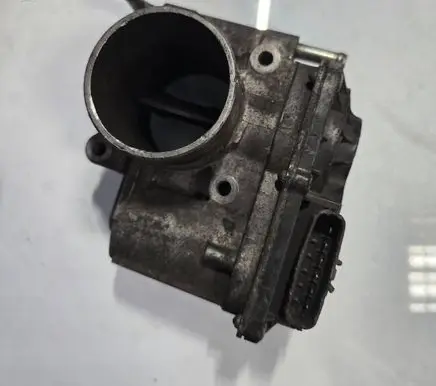 Mazda 6 Throttle body valve RF7J136B0C 12G17