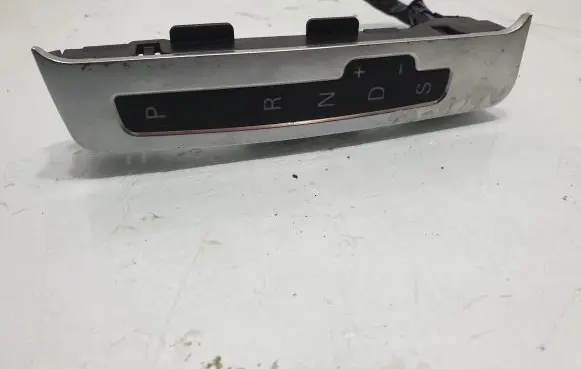 Audi A6 S6 C6 4F Gear shift selector indicator 4F1713463B