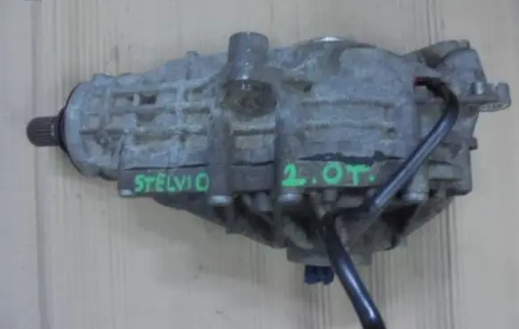 Alfa Romeo Stelvio Front differential M0030082