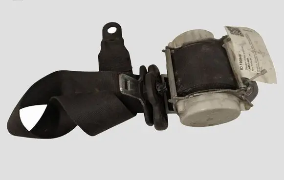Ford Focus Front seatbelt 4M51A61295AK