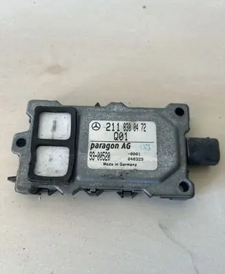 Mercedes-Benz E W211 Reducing agents exhaust control unit 2118300472Q01