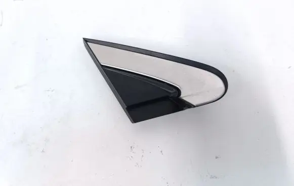 Subaru Outback (BS) Fender end trim 