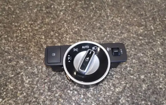 Mercedes-Benz E W212 Light switch A2129055001