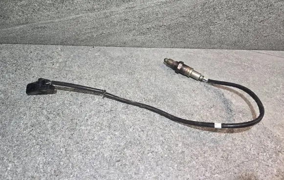 Volkswagen Golf VII Lambda probe sensor 04E906262GH