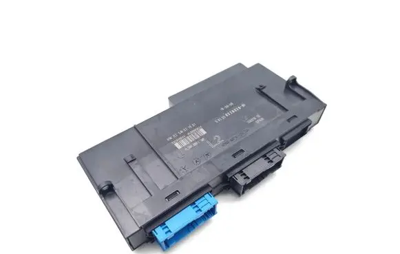 BMW 1 E81 E87 Central body control module 9226326 10681810 6135922632601