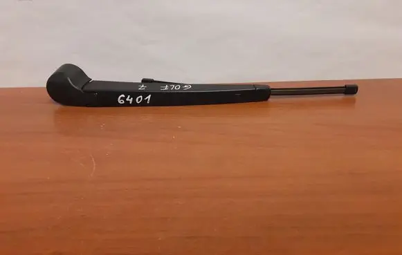 Volkswagen Golf VII Rear wiper blade arm 6R6955707B 6401