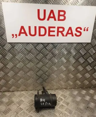 Audi A4 S4 B5 8D Mass air flow meter 028906461 0281002216