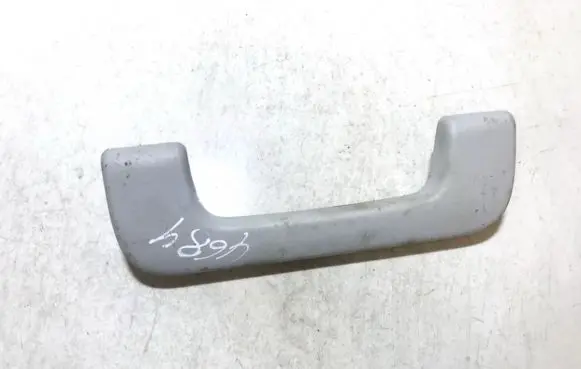 Audi A6 S6 C6 4F Front interior roof grab handle 8p0857607