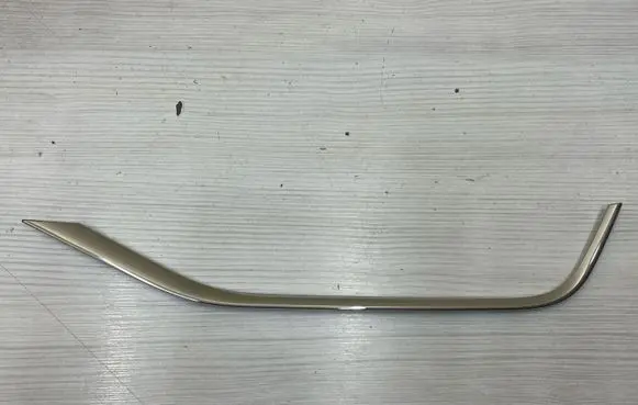 Volvo V60 Front bumper splitter molding 31323854 31323846