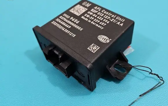 Opel Insignia B Central body control module 39229656 IMPRK1467060