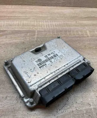 Volkswagen Golf IV Engine control unit/module ECU 038906012M 0281001979