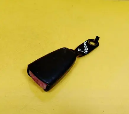 Mitsubishi Carisma Front seatbelt buckle 
