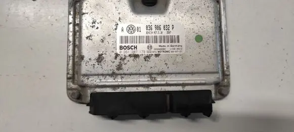 Volkswagen Golf IV Engine control unit/module 036906032P 3547 0261207179