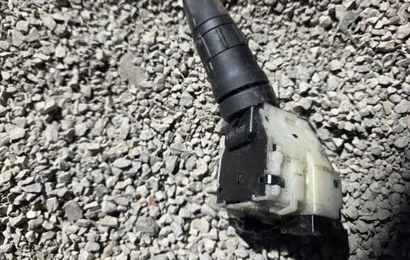 Nissan Note (E11) Wiper turn signal indicator stalk/switch 120152