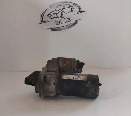 Opel Zafira B Starter motor 09115192