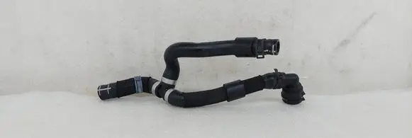 Audi Q3 F3 Engine coolant pipe/hose 3Q0122058G