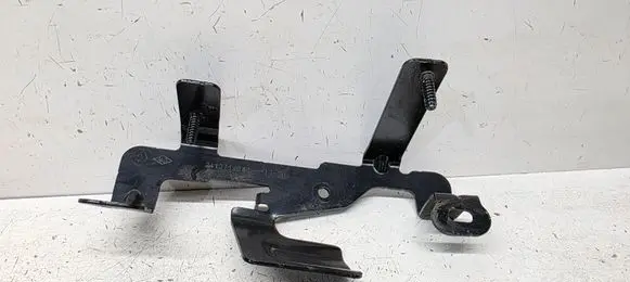 Renault Arkana Engine mounting bracket 241371464R