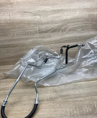 Opel Insignia A Gearbox oil cooler pipe/hose 39113748