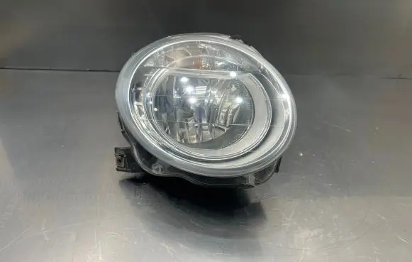 Fiat 500 Headlight/headlamp