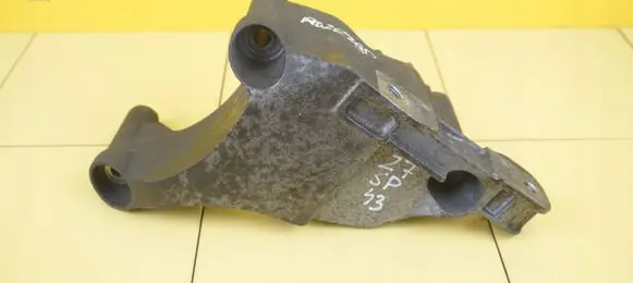Opel Astra K Engine mounting bracket 13363921 B14XFT