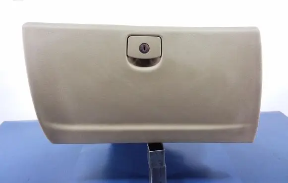Peugeot 407 Glove box 