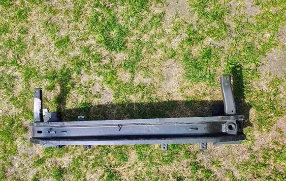 Volkswagen Tiguan Front bumper cross member 5NA927747
