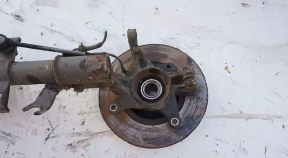Renault Captur Front wheel hub spindle knuckle