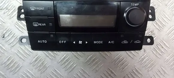 Mazda Premacy Interior fan control switch CB82B
