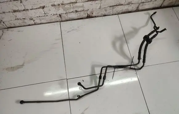 Audi A4 S4 B6 8E 8H Power steering hose/pipe/line 