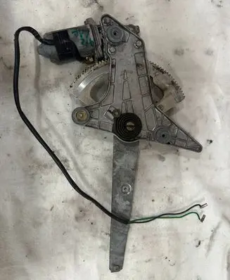 Mercedes-Benz S W126 Rear door window regulator with motor 1267350211