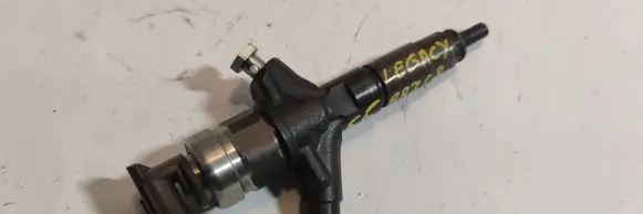Subaru Legacy Fuel injector 16613AA030 DENSO0250 07L04554