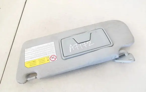 Mitsubishi Outlander Sun visor 7430a317