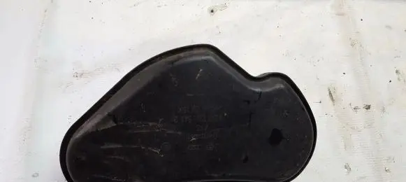 Vacuum air tank