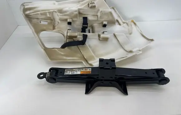 Mitsubishi Eclipse Cross Lift Jack PJM1200