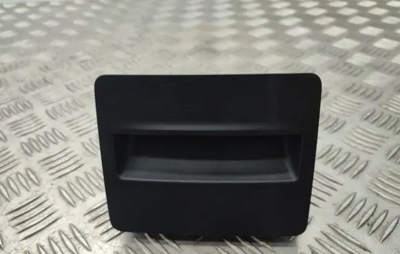 Skoda Octavia Mk3 (5E) Ashtray (rear) 5E0863284B