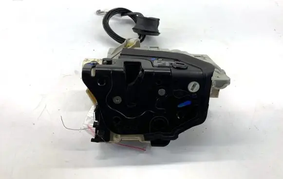 Audi A4 S4 B8 8K Rear door lock 