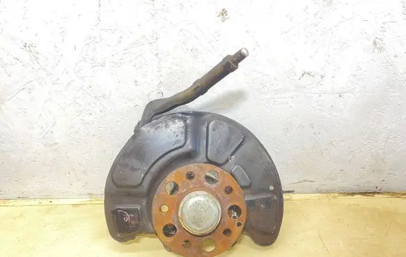 Mercedes-Benz E W212 Front wheel hub A2124201144 3108