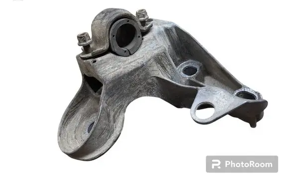 Audi A6 S6 C5 4B Engine mounting bracket 4B0199351B