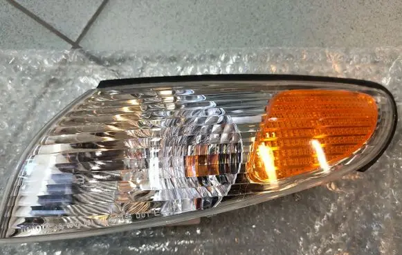 Toyota C-HR I Front indicator light 8162006040