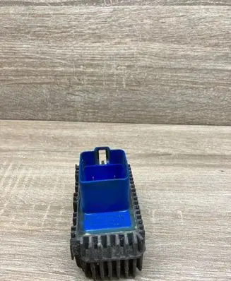 Opel Astra H Glow plug pre-heat relay 55353011 51299014B