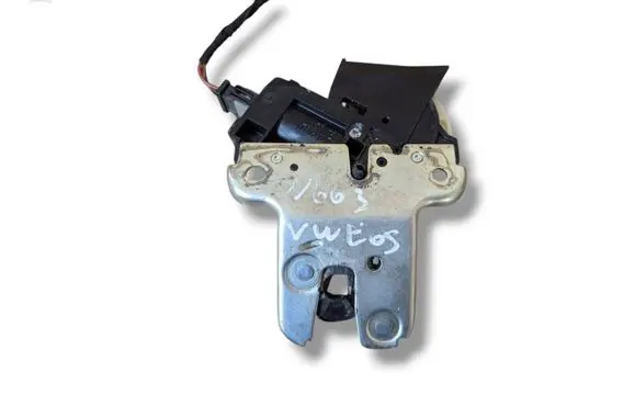 Volkswagen Eos Tailgate/trunk/boot lock/catch/latch 4F5827505D
