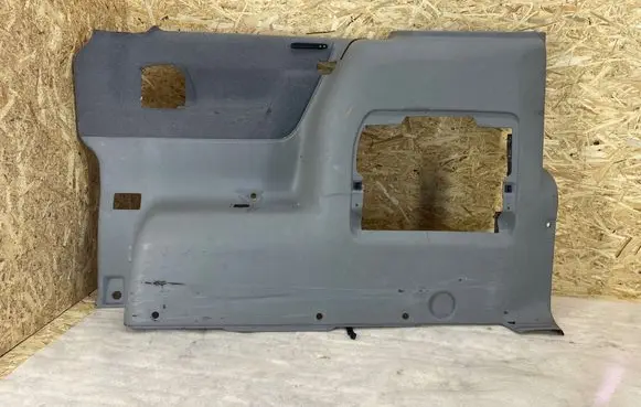 Volkswagen Transporter - Caravelle T4 Trunk/boot side trim panel 705867036