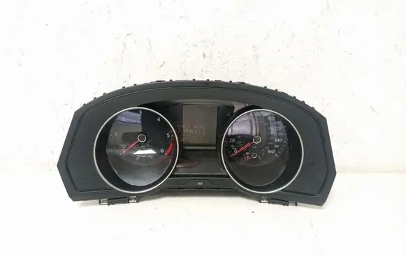 Volkswagen PASSAT B8 Speedometer (instrument cluster) 3G0920941B